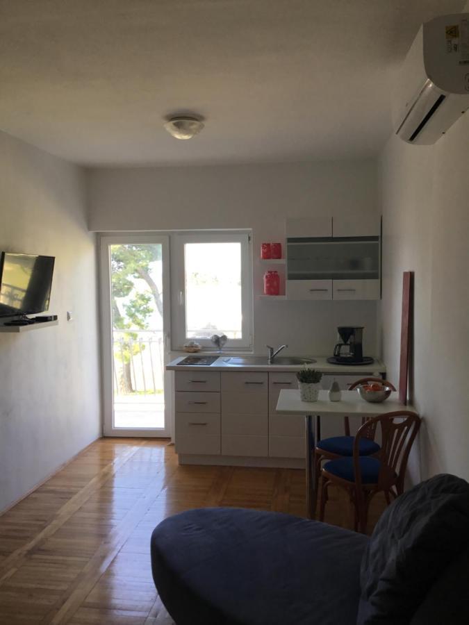 Apartments More Pirovac Luaran gambar