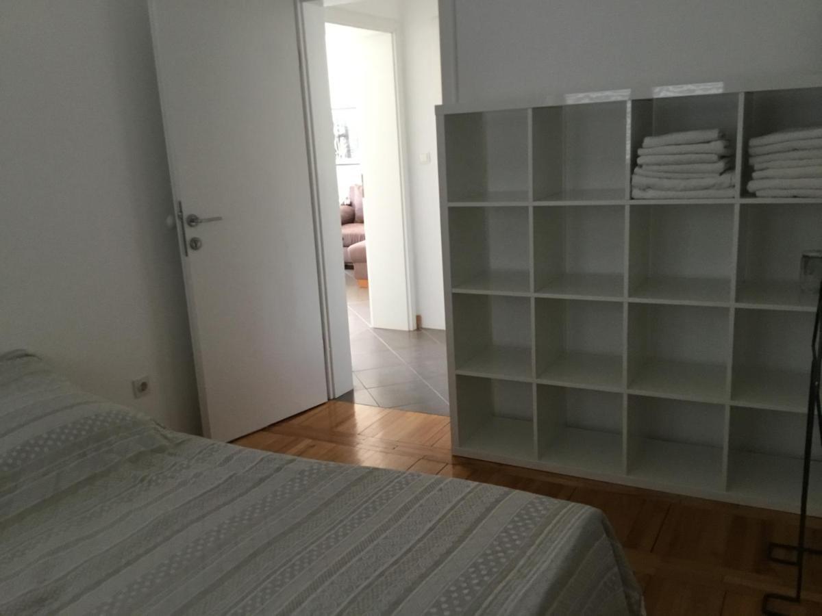 Apartments More Pirovac Luaran gambar