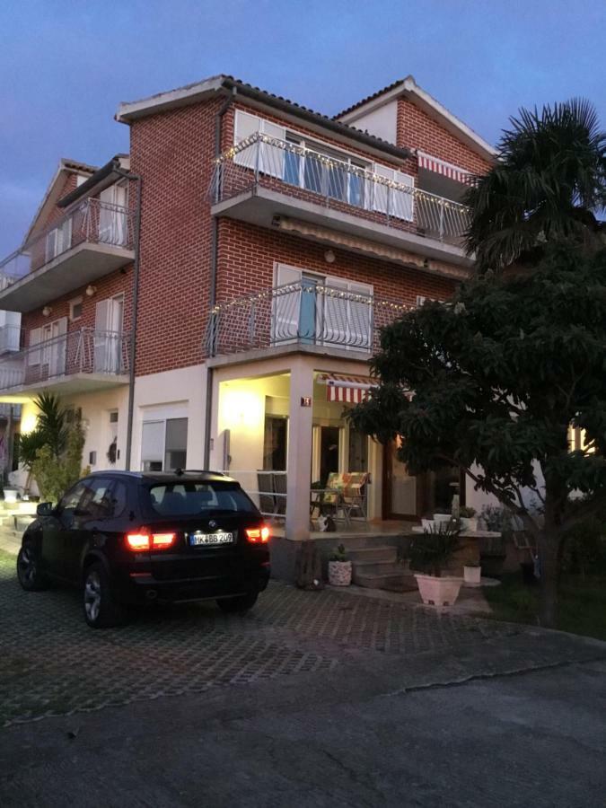 Apartments More Pirovac Luaran gambar